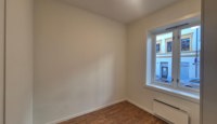 Soverom med plass til 140 bred seng