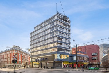 Storgata 32 ligger sentralt på Gunerius, i krysset mellom Storgata og Brugata – med Oslo S og Jernbanetorget få minutters gange unna.