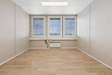 Lyst og innflyttingsklart kontorlokale på 27,4 m² BTA.