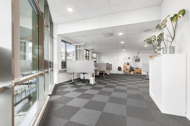 Lyse og fine lokaler på Thon Senter Ulsteinvik. Her er lokalet nr 210.
